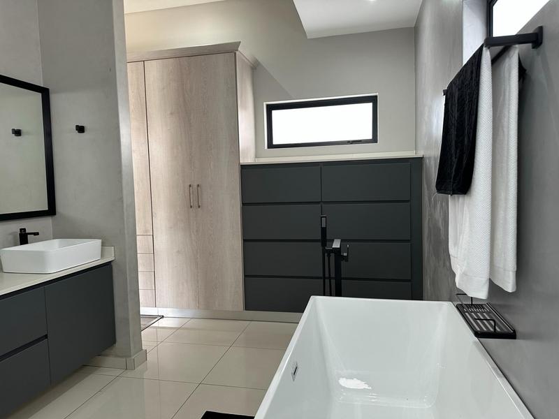 To Let 3 Bedroom Property for Rent in Lynnwood Gauteng