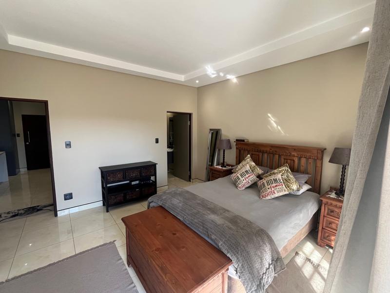 2 Bedroom Property for Sale in Waterkloof Ridge Gauteng