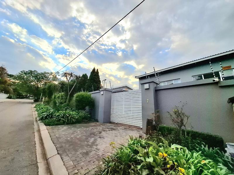 5 Bedroom Property for Sale in Sandton Gauteng