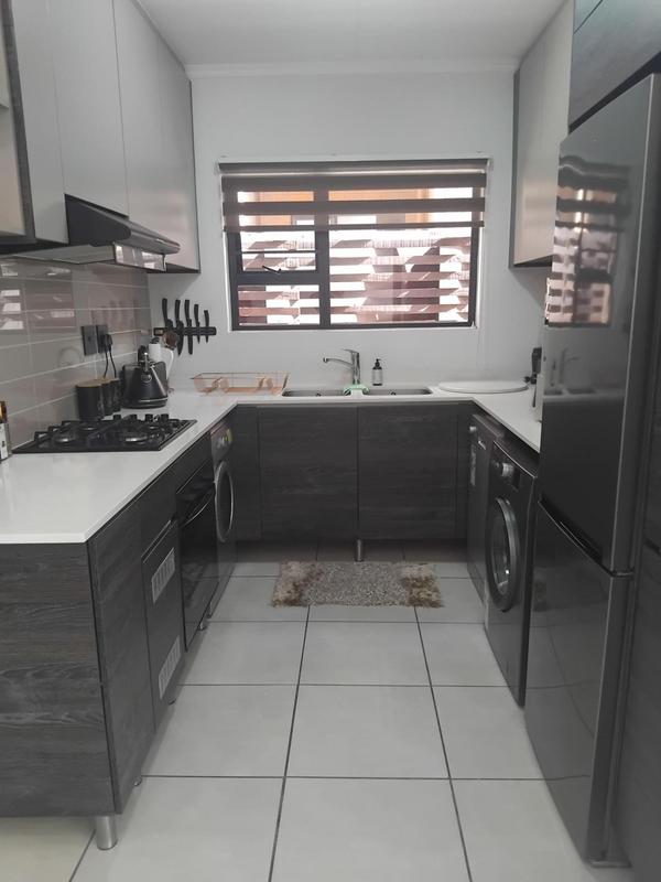 To Let 3 Bedroom Property for Rent in Olivedale Gauteng