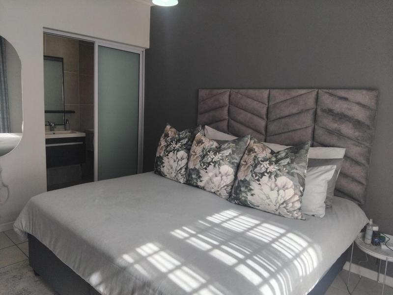 To Let 3 Bedroom Property for Rent in Olivedale Gauteng