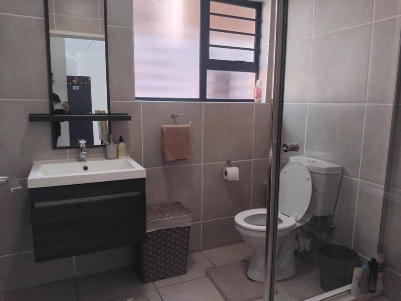 To Let 3 Bedroom Property for Rent in Olivedale Gauteng
