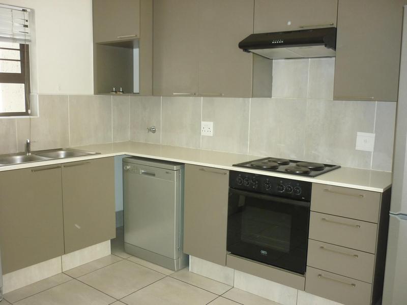 To Let 2 Bedroom Property for Rent in Lonehill Gauteng