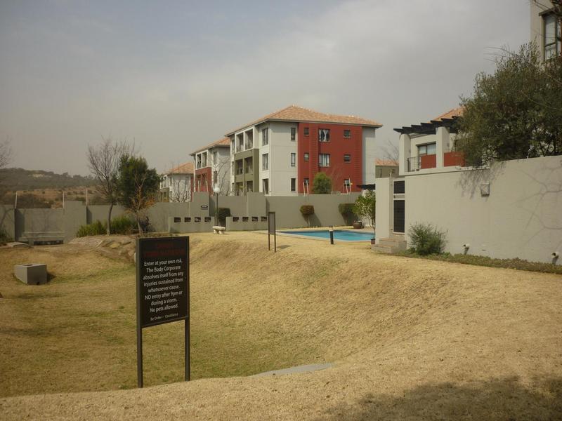 To Let 2 Bedroom Property for Rent in Lonehill Gauteng