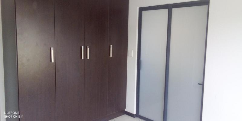 To Let 3 Bedroom Property for Rent in Greenstone Hill Gauteng