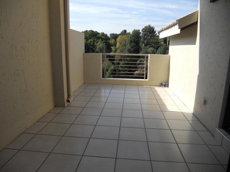 1 Bedroom Property for Sale in Bryanston Gauteng