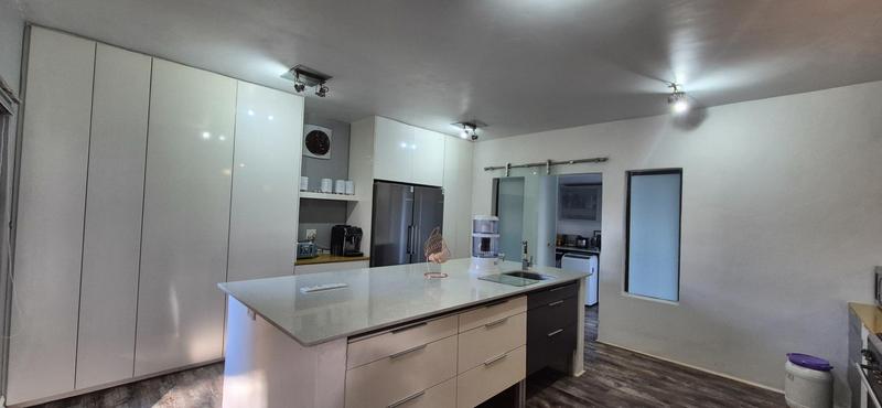 4 Bedroom Property for Sale in Midlands Estate Gauteng