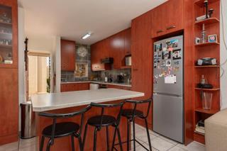 3 Bedroom Property for Sale in Brackendowns Gauteng
