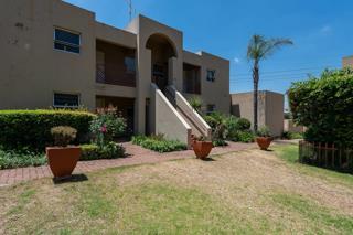 3 Bedroom Property for Sale in Brackendowns Gauteng