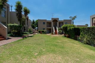 3 Bedroom Property for Sale in Brackendowns Gauteng