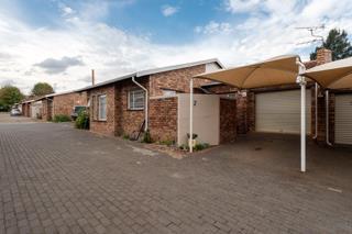 3 Bedroom Property for Sale in Brackenhurst Gauteng