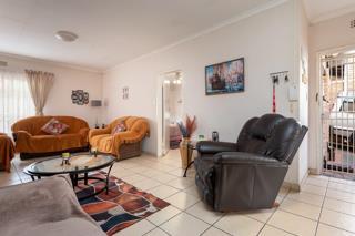 3 Bedroom Property for Sale in Brackenhurst Gauteng