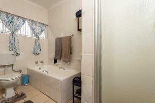 3 Bedroom Property for Sale in Brackenhurst Gauteng