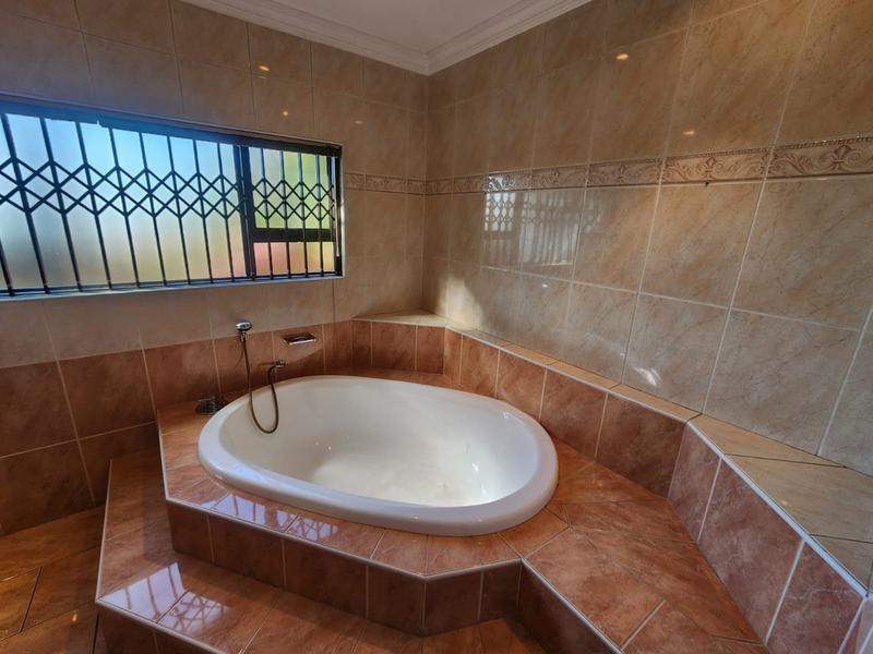 4 Bedroom Property for Sale in Meyersdal Gauteng