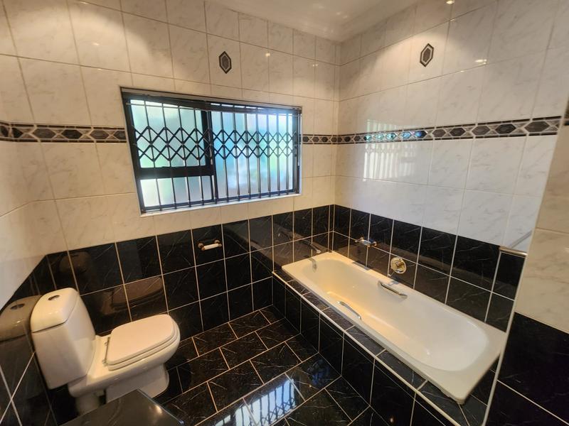 4 Bedroom Property for Sale in Meyersdal Gauteng