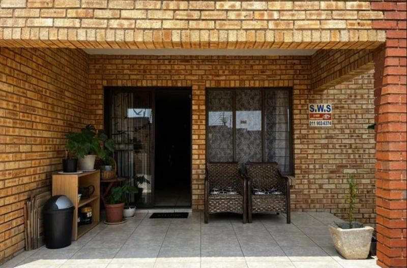 3 Bedroom Property for Sale in Elandshaven Gauteng