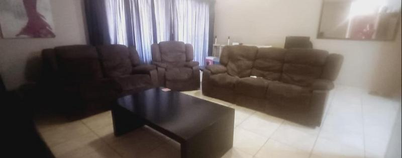 3 Bedroom Property for Sale in Elandshaven Gauteng