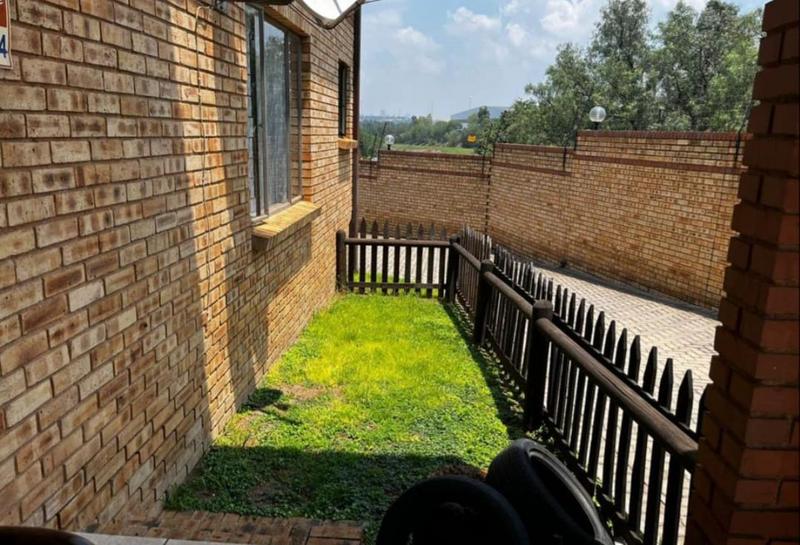 3 Bedroom Property for Sale in Elandshaven Gauteng