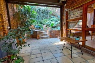 3 Bedroom Property for Sale in Mulbarton Gauteng