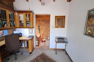 3 Bedroom Property for Sale in Mulbarton Gauteng
