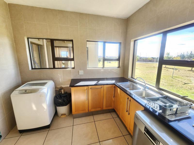 6 Bedroom Property for Sale in Meyerton Gauteng