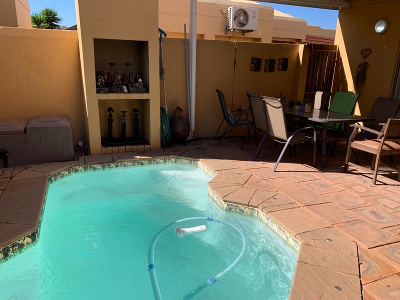 3 Bedroom Property for Sale in Vanderbijlpark SE 3 Gauteng