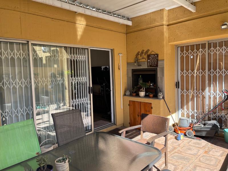 3 Bedroom Property for Sale in Vanderbijlpark SE 3 Gauteng