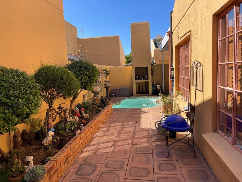 3 Bedroom Property for Sale in Vanderbijlpark SE 3 Gauteng