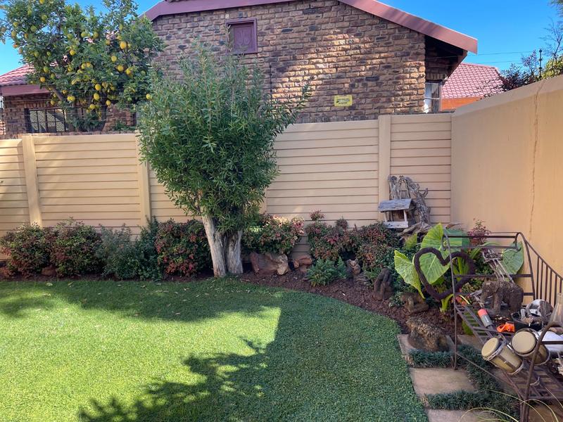 3 Bedroom Property for Sale in Vanderbijlpark SE 3 Gauteng