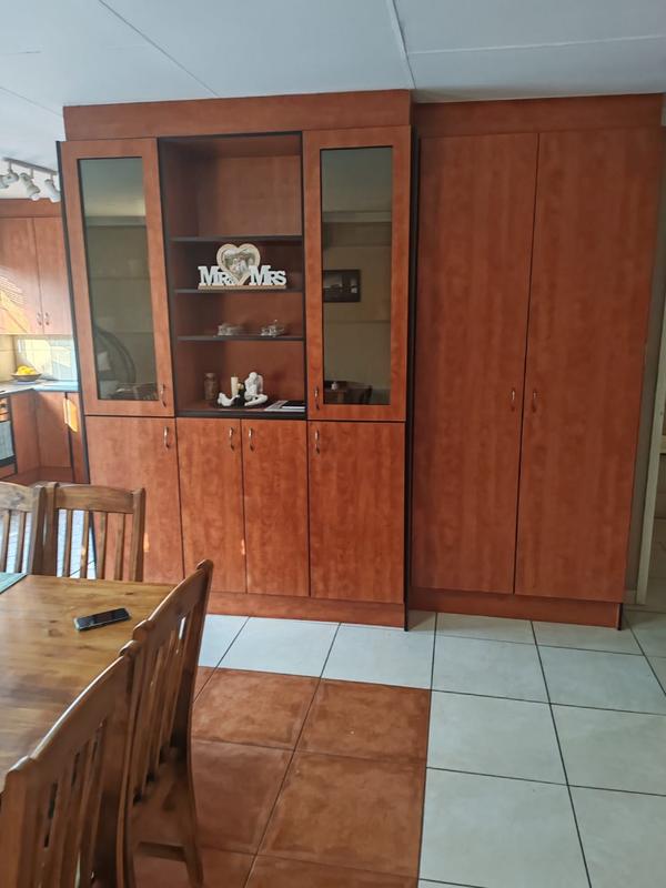 3 Bedroom Property for Sale in Vaaloewer Gauteng