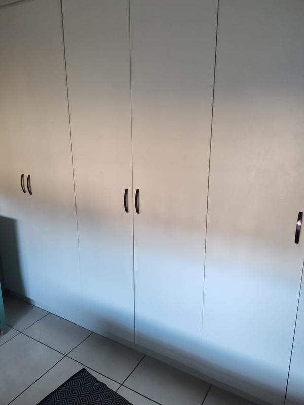 3 Bedroom Property for Sale in Vaaloewer Gauteng