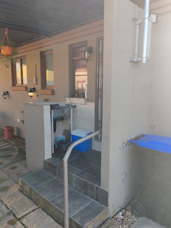3 Bedroom Property for Sale in Vaaloewer Gauteng