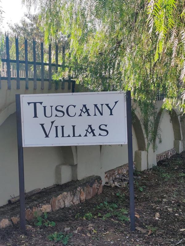 3 Bedroom Property for Sale in Vaaloewer Gauteng
