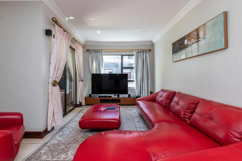 To Let 5 Bedroom Property for Rent in Ruimsig Gauteng
