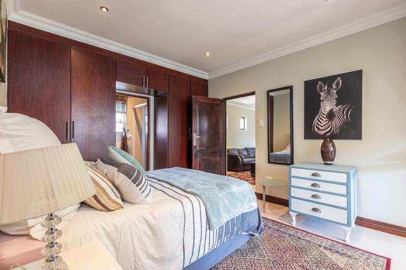 5 Bedroom Property for Sale in Ruimsig Gauteng