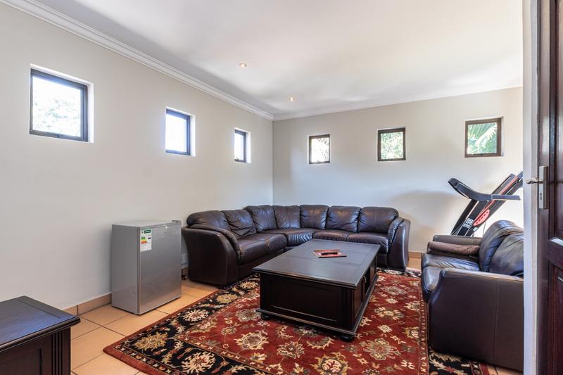 5 Bedroom Property for Sale in Ruimsig Gauteng