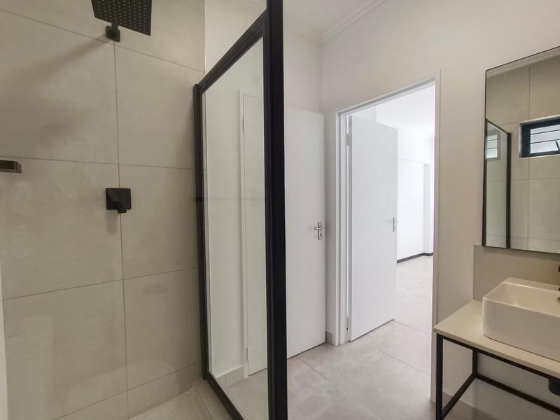 To Let 2 Bedroom Property for Rent in Bryanston Gauteng