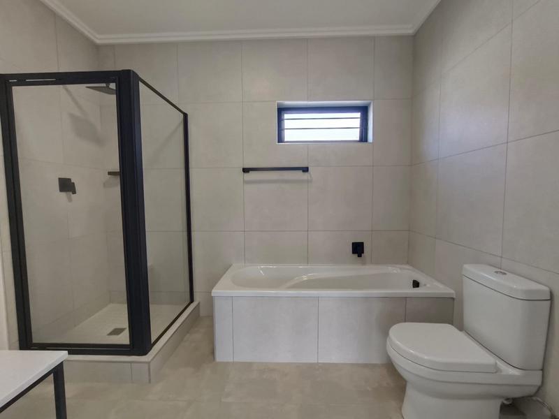 To Let 2 Bedroom Property for Rent in Bryanston Gauteng