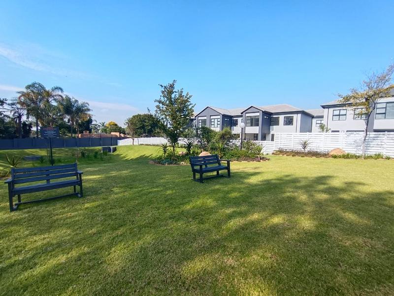 To Let 2 Bedroom Property for Rent in Bryanston Gauteng