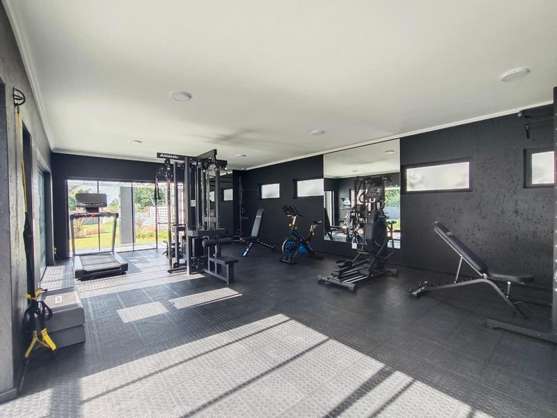 To Let 2 Bedroom Property for Rent in Bryanston Gauteng