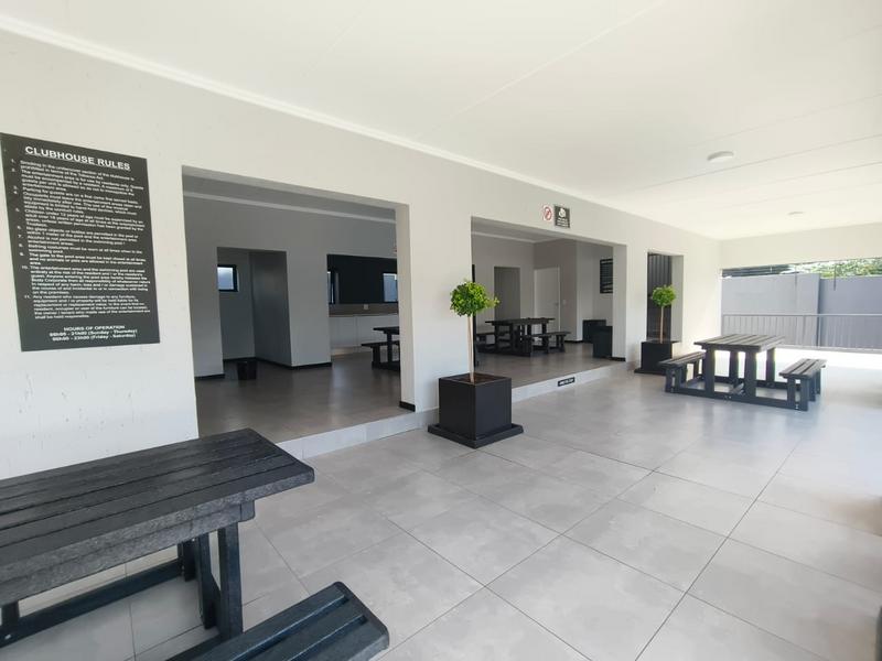 To Let 2 Bedroom Property for Rent in Bryanston Gauteng
