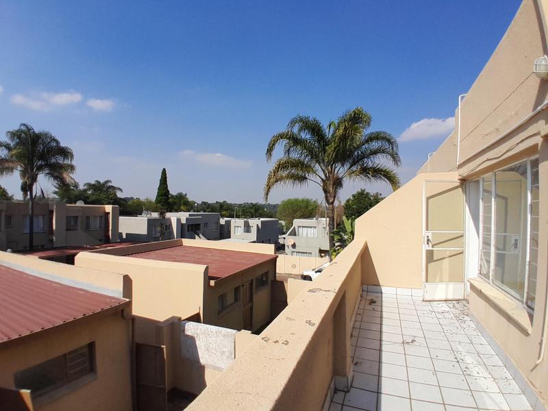To Let 4 Bedroom Property for Rent in President Park Gauteng