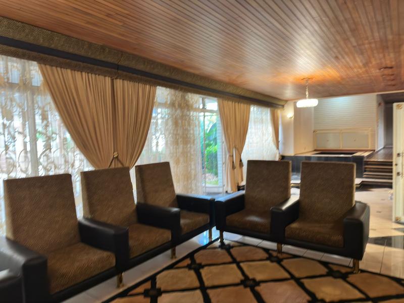 4 Bedroom Property for Sale in Laudium Gauteng