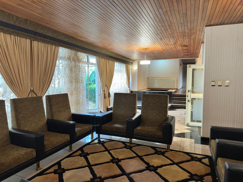 4 Bedroom Property for Sale in Laudium Gauteng