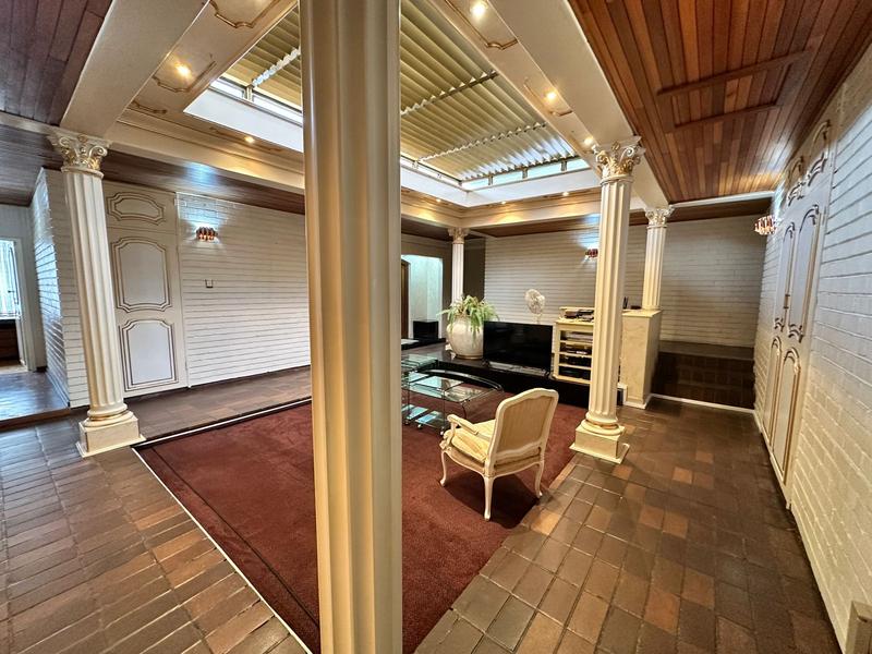 4 Bedroom Property for Sale in Laudium Gauteng