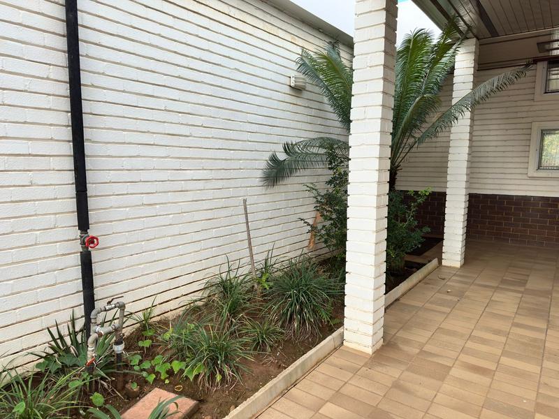 4 Bedroom Property for Sale in Laudium Gauteng