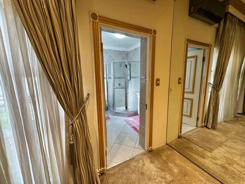 4 Bedroom Property for Sale in Laudium Gauteng