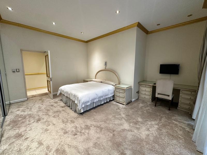 4 Bedroom Property for Sale in Laudium Gauteng