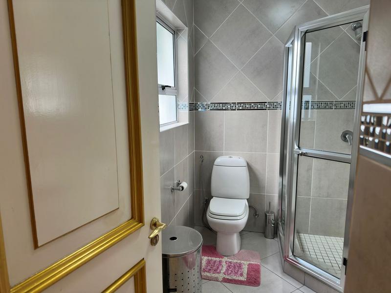 4 Bedroom Property for Sale in Laudium Gauteng