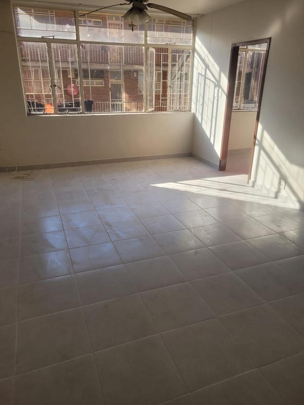 2 Bedroom Property for Sale in Laudium Gauteng